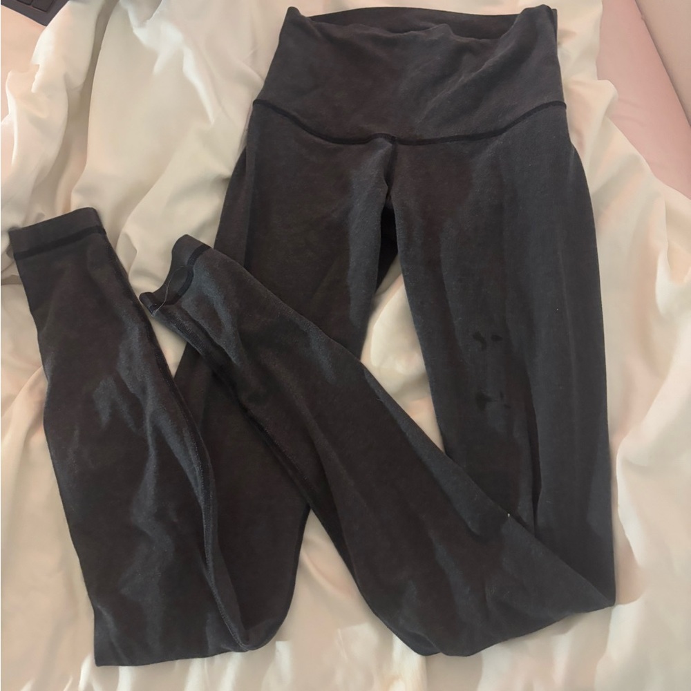 Dark grey Lululemon leggings
